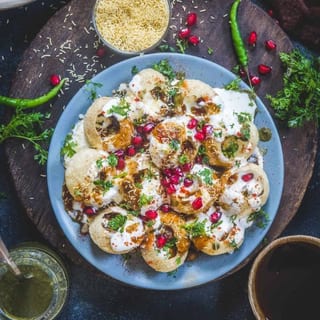 Sev Poori/ Dahi Poori
