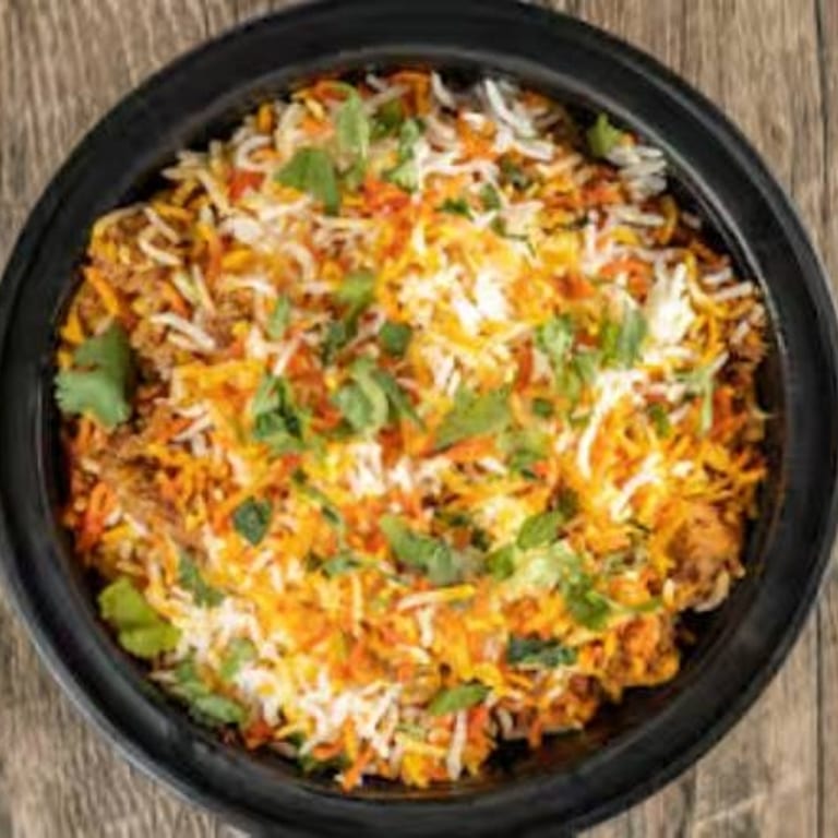 Savor Your Lunch with Us